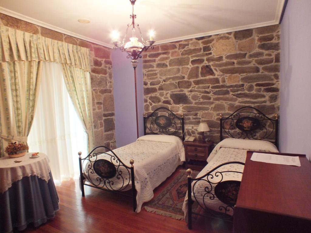 Hotel Pousada Vicente Risco Castro Caldelas Phòng bức ảnh