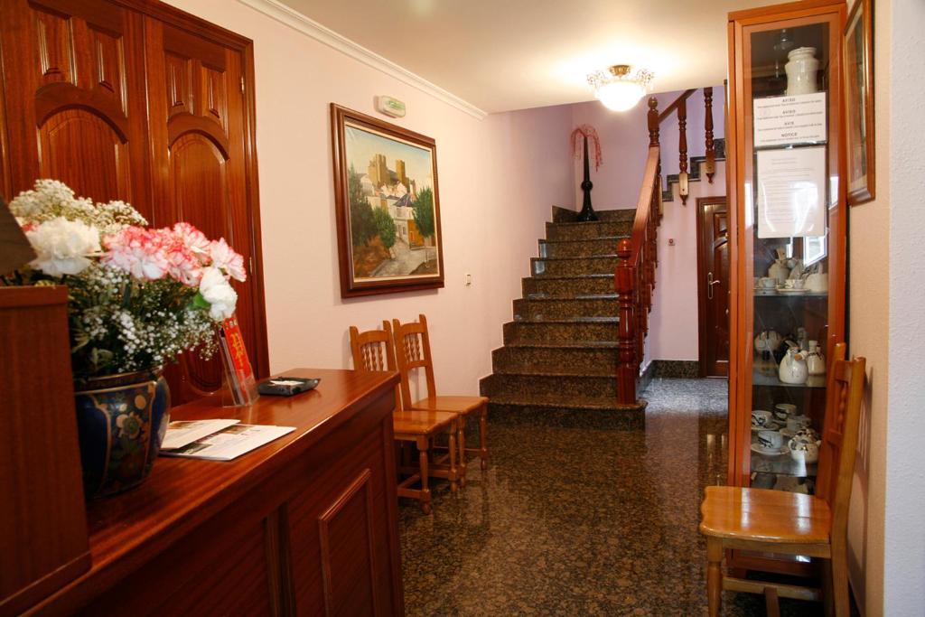 Hotel Pousada Vicente Risco Castro Caldelas Ngoại thất bức ảnh