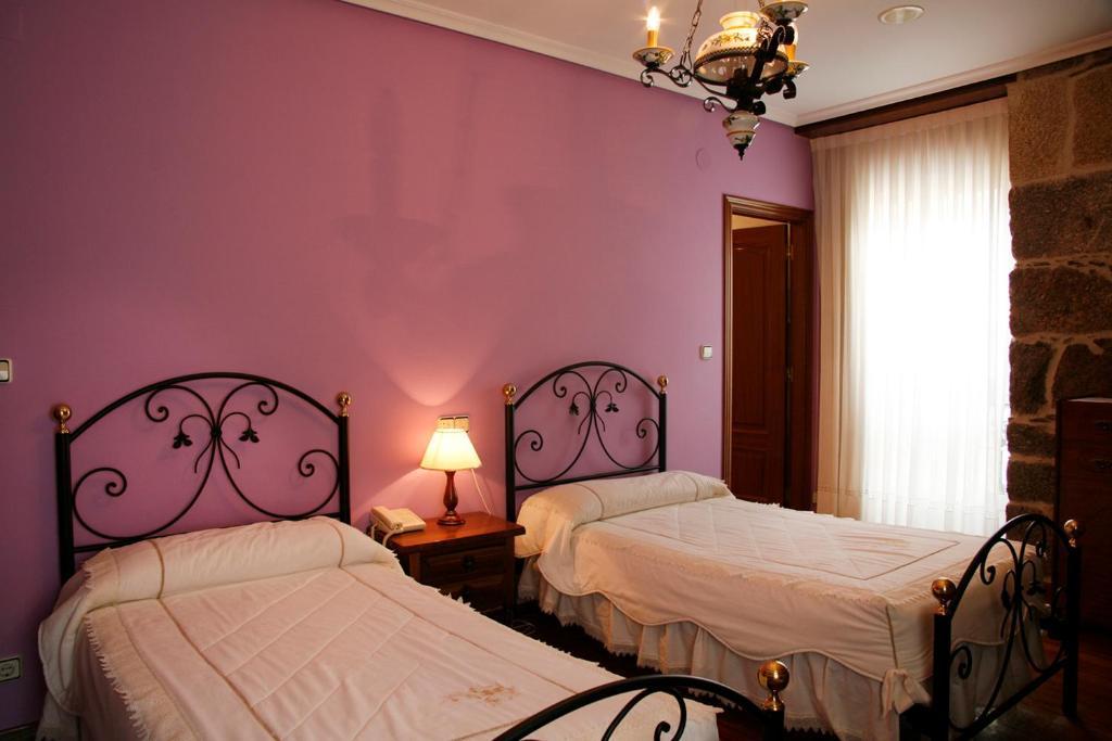 Hotel Pousada Vicente Risco Castro Caldelas Ngoại thất bức ảnh